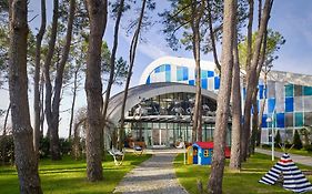 باراغراف ريزورت آند سبا شيكفيتيلي، أوتوغراف كولكشن